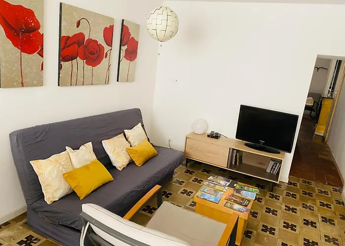 Le Nid Cevenol, De Village Sumène